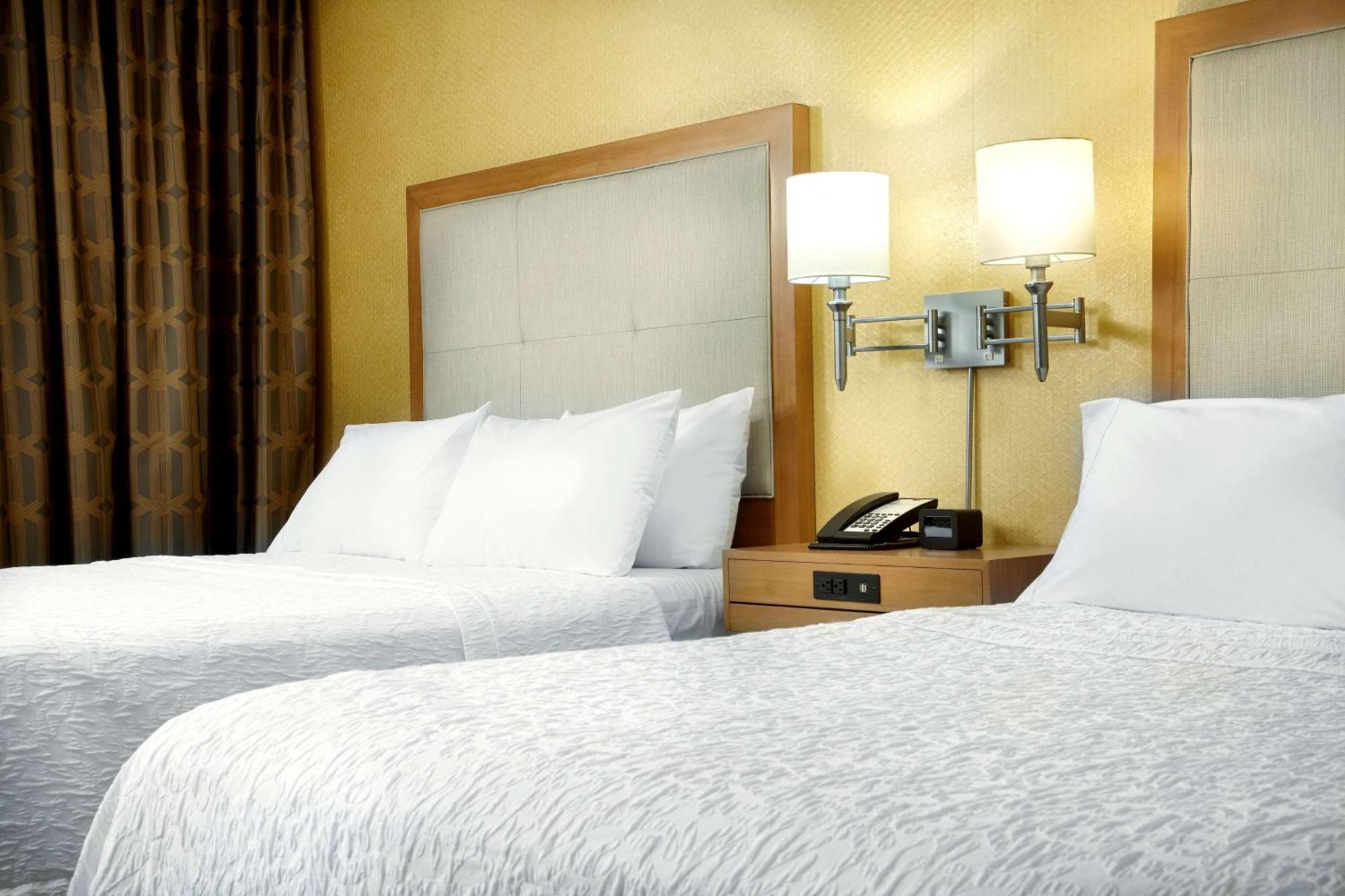 Hampton Inn & Suites Pittsburgh Airport South/Settlers Ridge Hotel Robinson Township (Allegheny County)