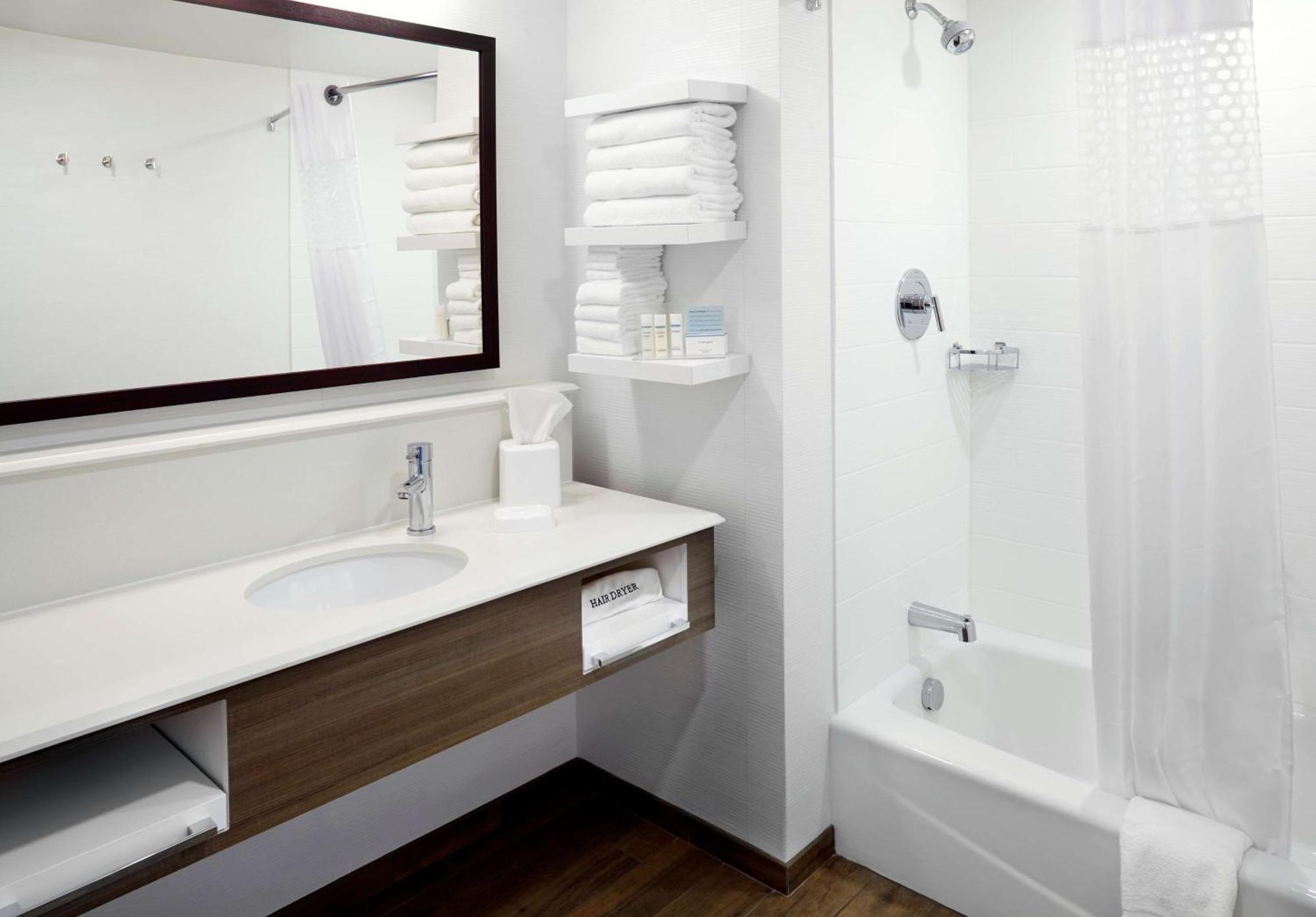 Hampton Inn & Suites Pittsburgh Airport South/Settlers Ridge Robinson Township (Allegheny County)